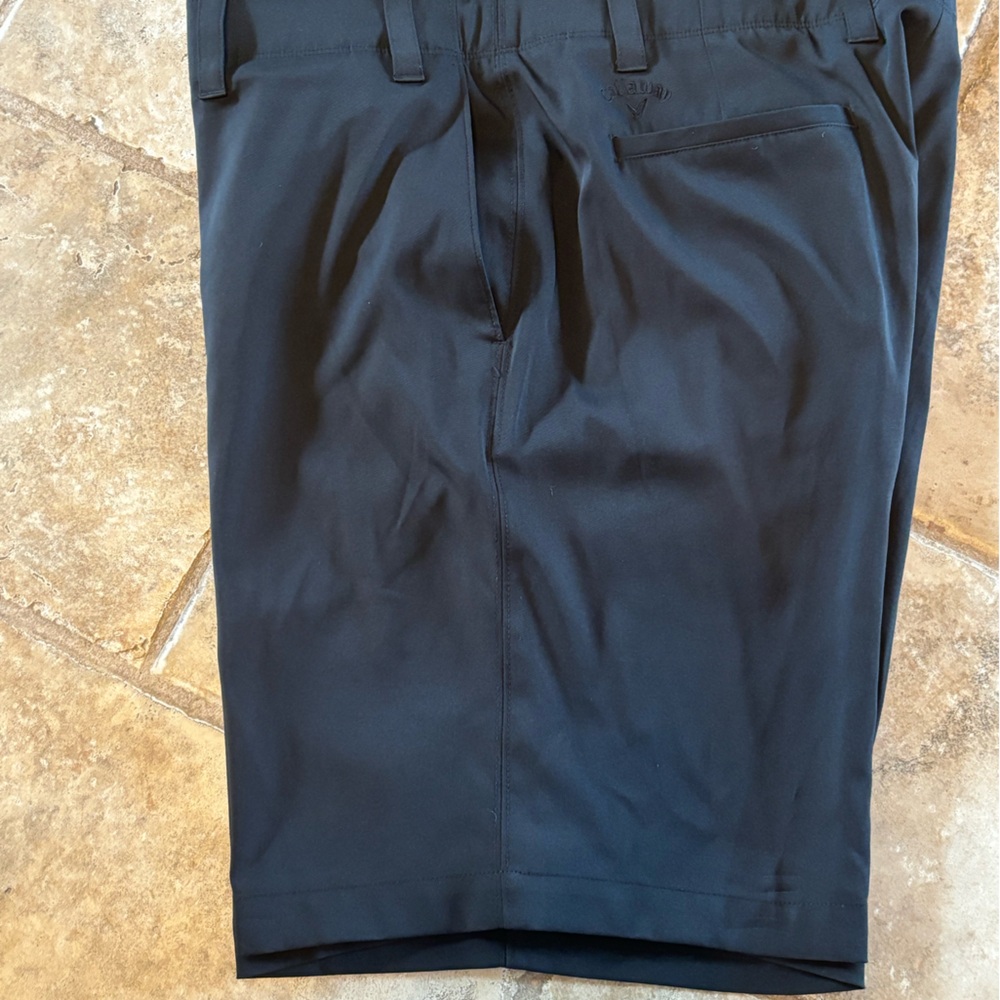 Callaway golf shorts Sz 38